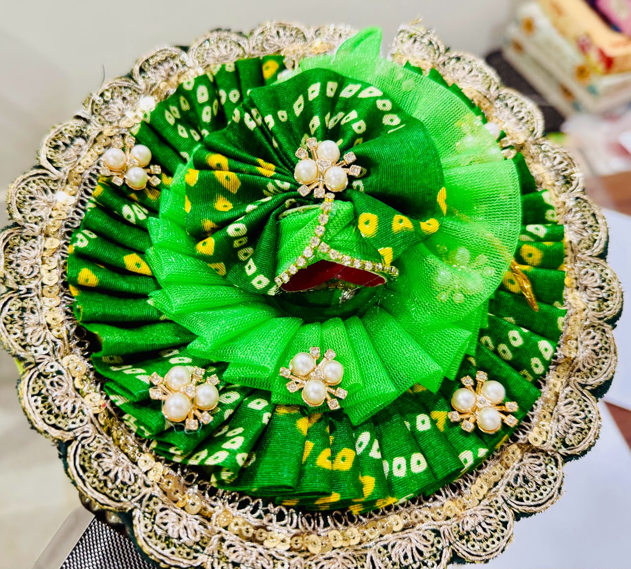 Laddu Gopal  Ashtadhatu with handmade designer green poshak 3