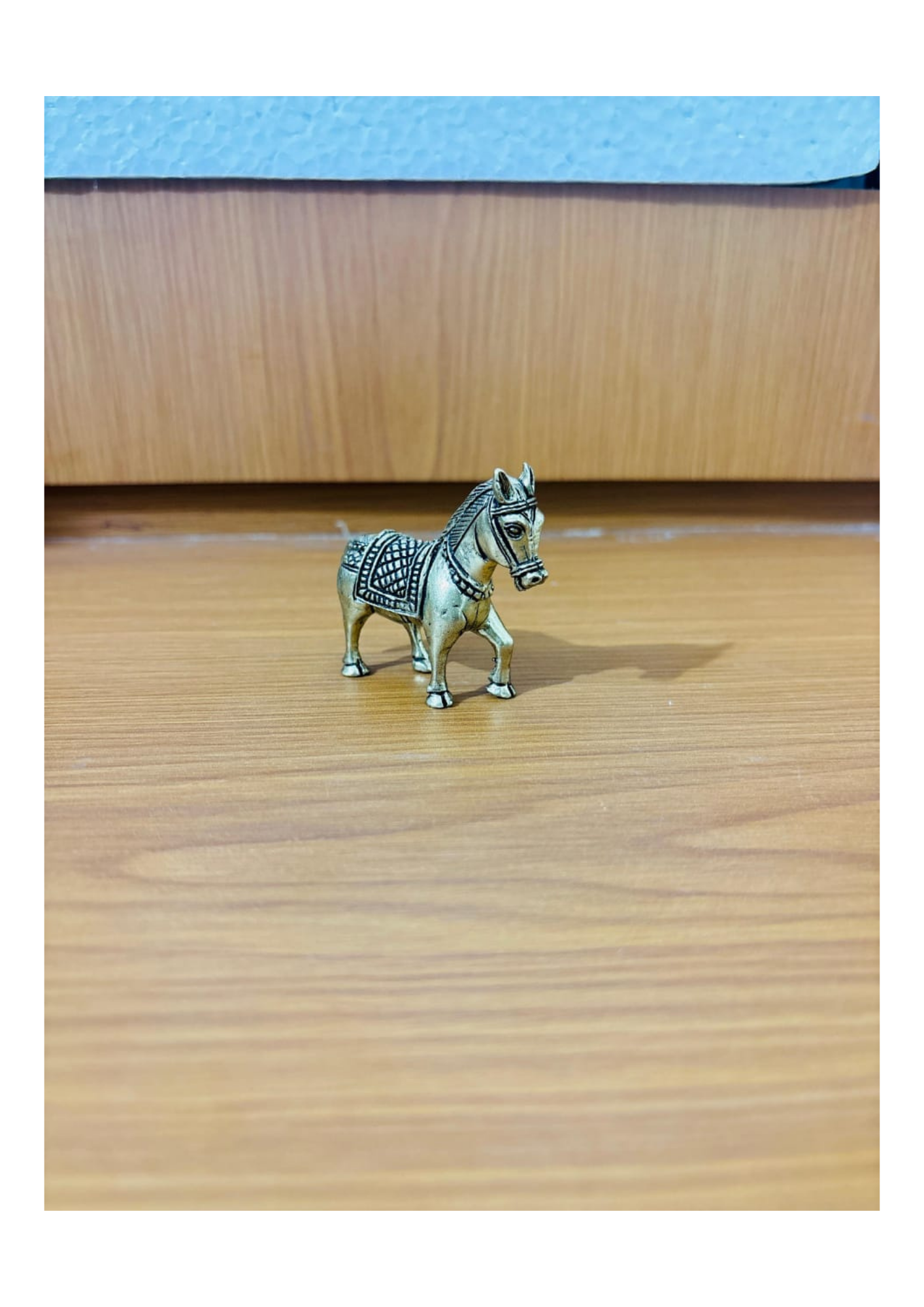 Brass Horse 3 inch 100 Gm aaprox