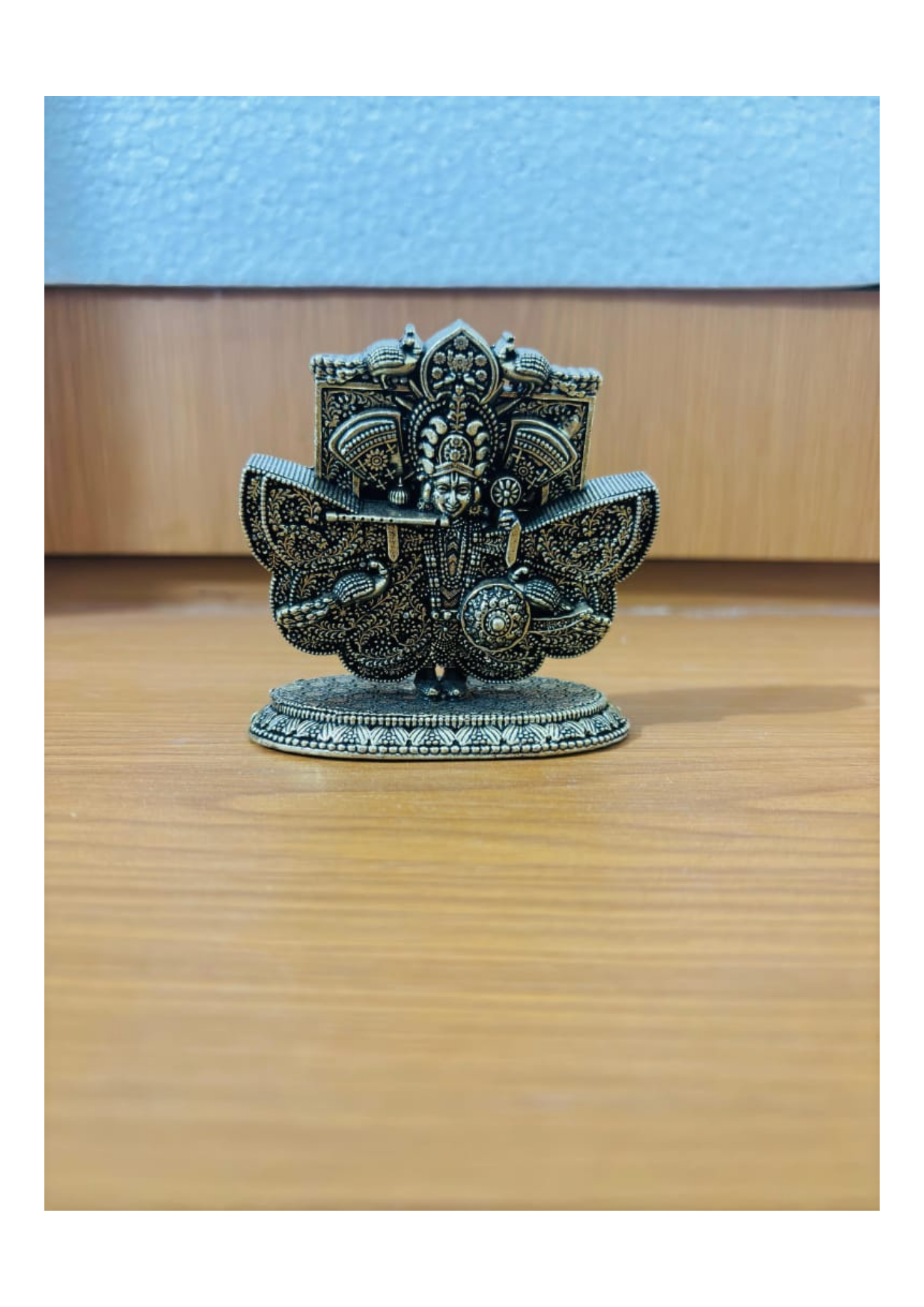 Brass Krishna 4 inch 350 Gm aaprox