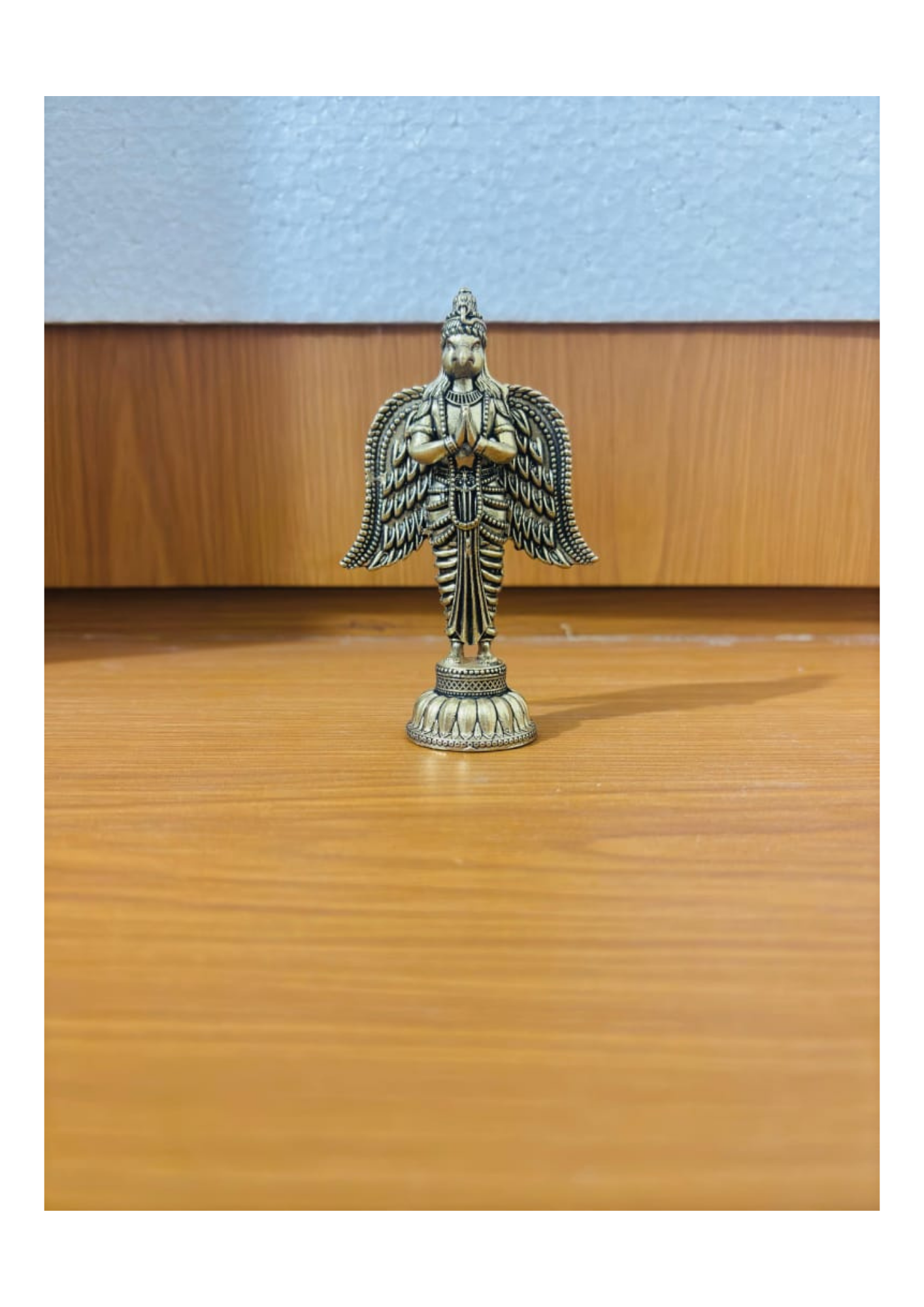 Brass Garuda 3 inch 100 Gm aaprox