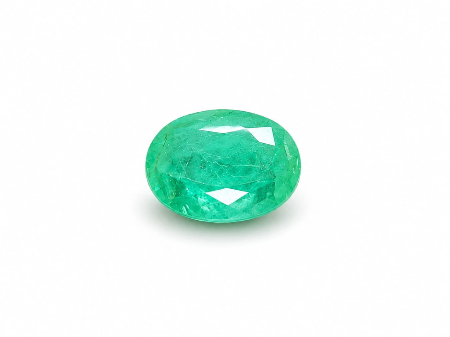 Emerald - 4.86 Carats 2